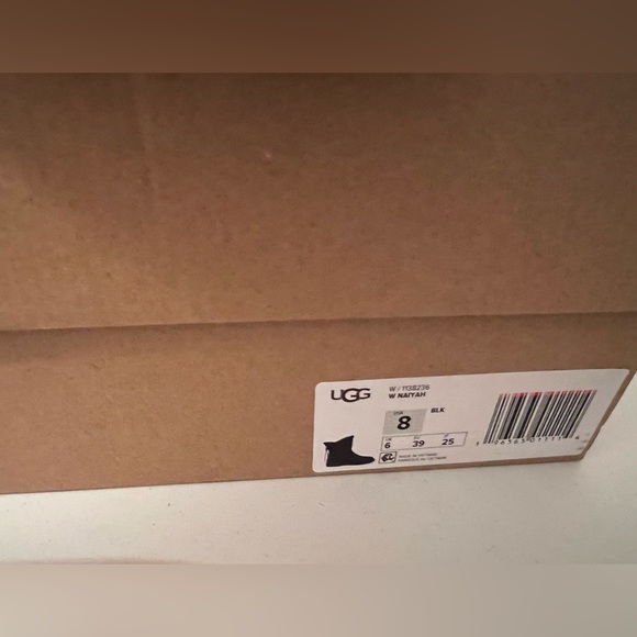 NEW UGG Naiyah Bootie UGGpure Wool Sheepskin Treadlite Winter Boot Black - Picture 8 of 10
